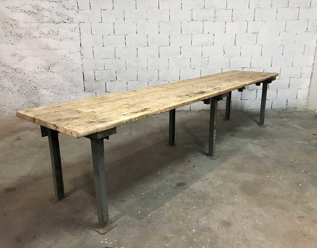 Métal ou hêtre massif, quelle matière prendre pour votre table d’atelier ?